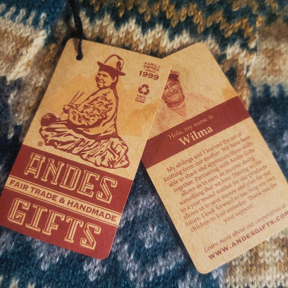 NWT! Andes Gifts Fair Trade Handmade Alpaca Blend Blue/Gray/Tan Pattern w/Fringe - Picture 7 of 10